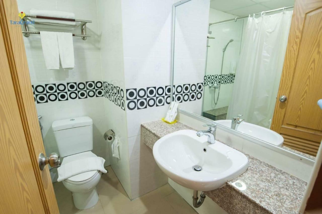 Taragrand Donmuang Airport Hotel Ban Rangsit Exterior photo